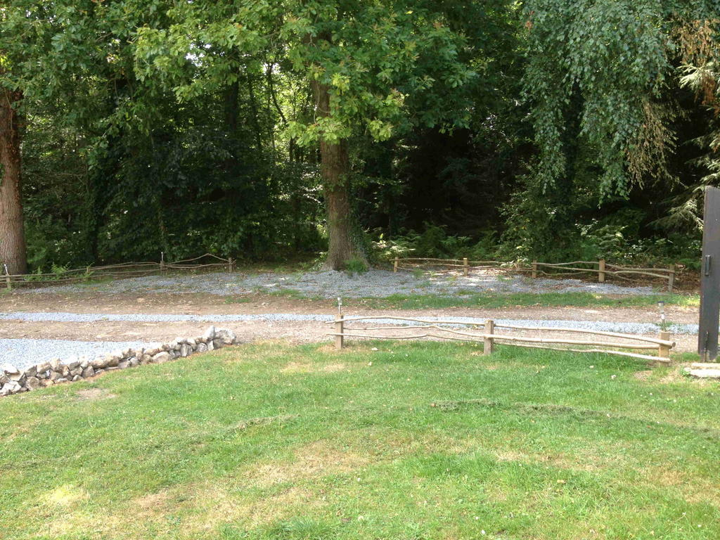 Roulotte Du Petit Bois Villa Theillement Rum bild